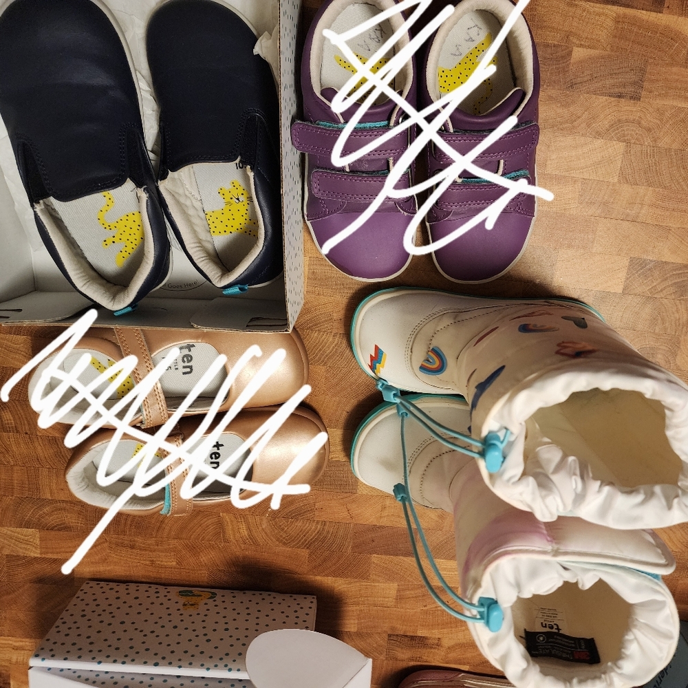 Ten Little Navy Shoes And White Snow Boots